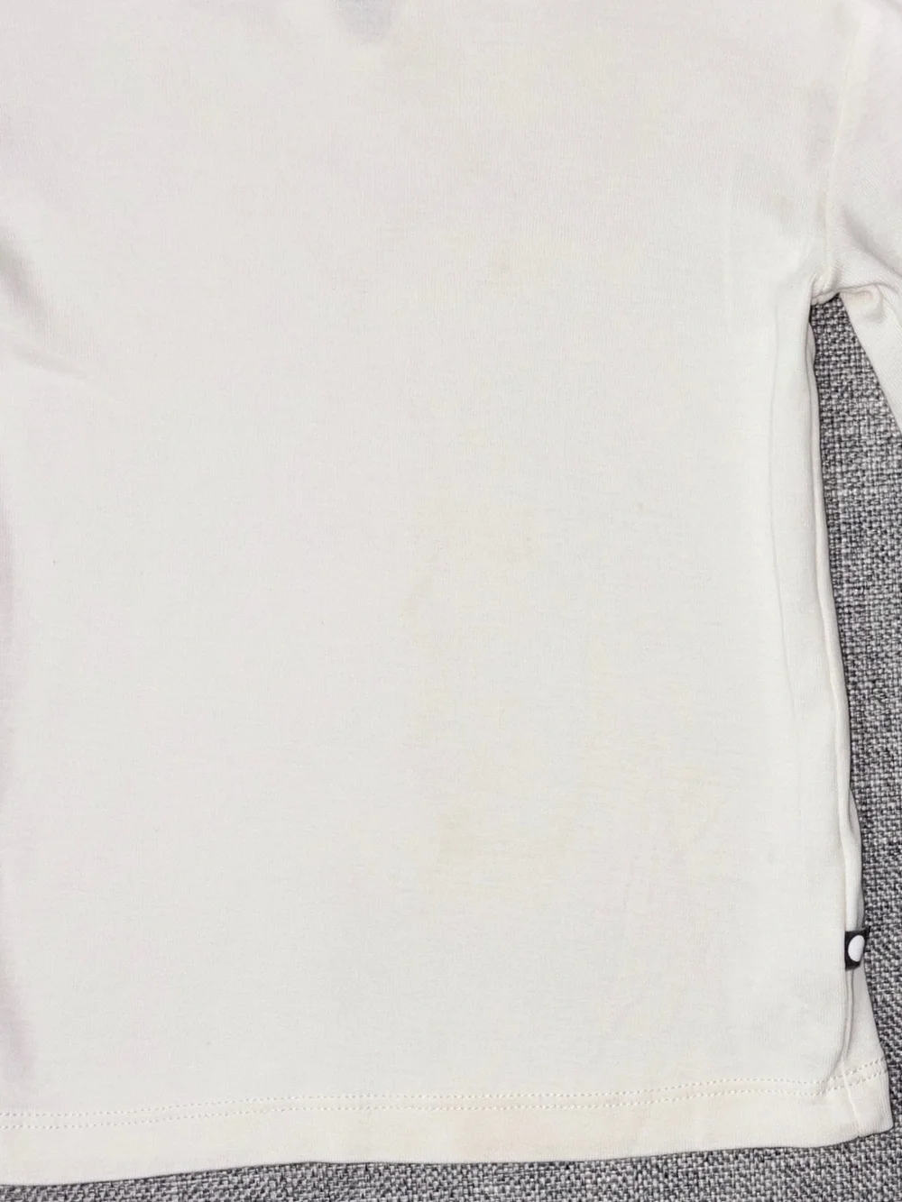Oeuf 2y Pima cotton shirt GUC some very faint marks on belly - Picture 2 of 2